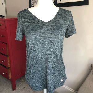 Nike shirt top size Small running